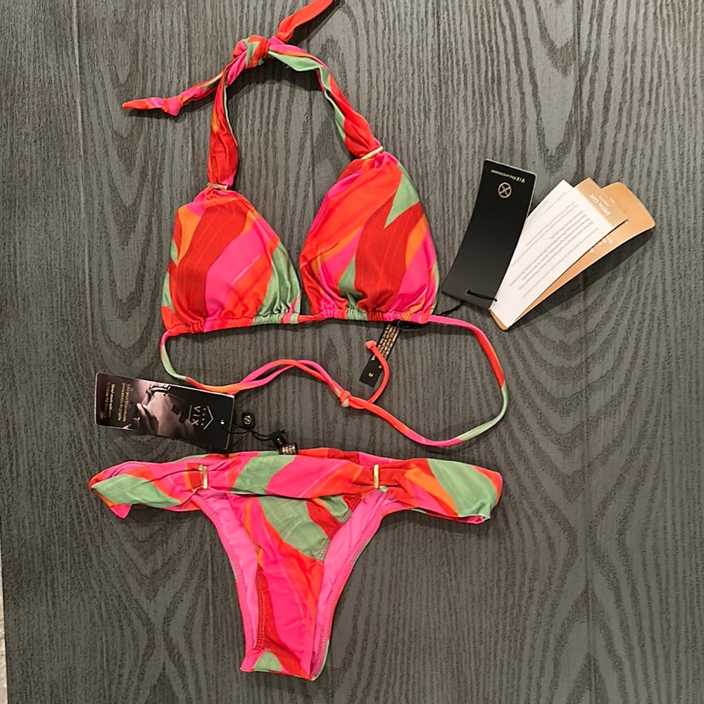 VIX Swim - New 🌴🌴🌴